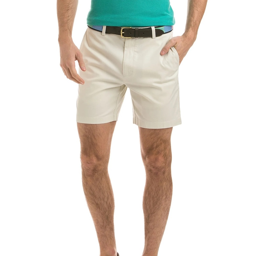 Vineyard Vines 7” Breaker Shorts in Stone